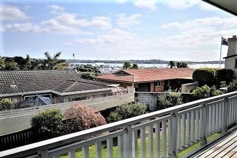 Photo of property in 91 Takutai Avenue, Half Moon Bay, Auckland, 2012
