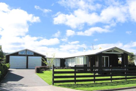 Photo of property in 77 Mahuta Road, Waitahanui, Taupo, 3378