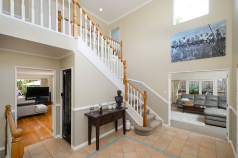 Photo of property in 3 Kahala Place, West Harbour, Auckland, 0618