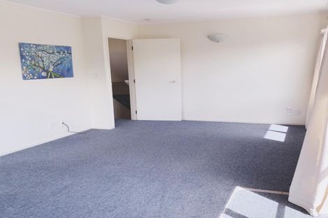 Photo of property in 2/10 Belmont Terrace, Milford, Auckland, 0620