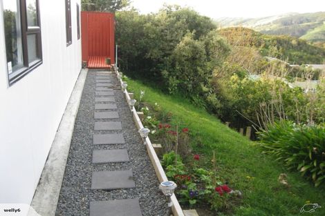 Photo of property in 272 Dowse Drive, Maungaraki, Lower Hutt, 5010