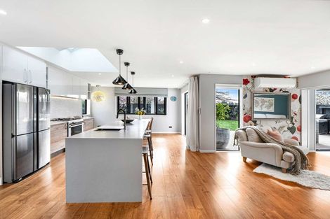 Photo of property in 33 Tara Crescent, Woodend, 7610