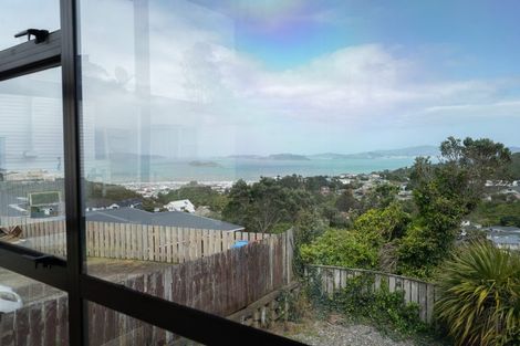 Photo of property in 46 Cypress Drive, Maungaraki, Lower Hutt, 5010