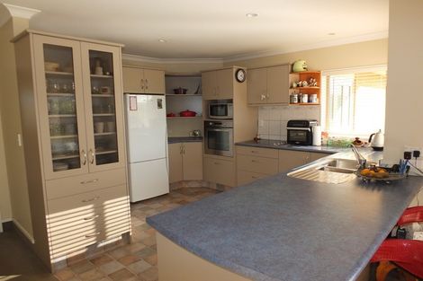 Photo of property in 6 Teppett Place, Foxton Beach, Foxton, 4815