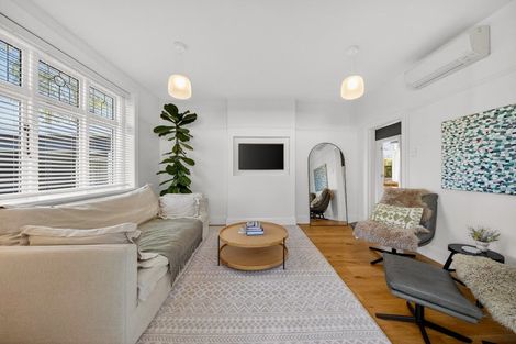 Photo of property in 136 Matsons Avenue, Papanui, Christchurch, 8053