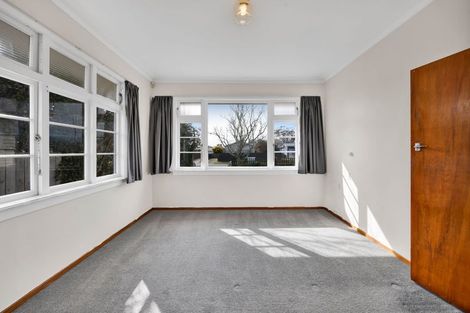 Photo of property in 155 Glover Road, Hawera, 4610