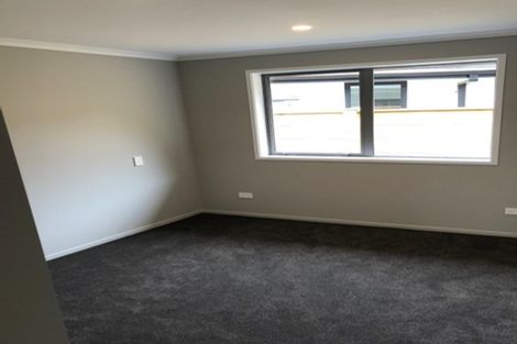 Photo of property in 4 Genoa Place, Whitby, Porirua, 5024