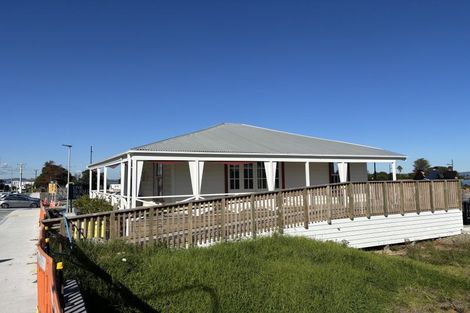 Photo of property in 4 Scott Road, Hobsonville, Auckland, 0616