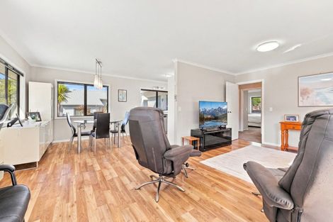 Photo of property in 1a Glendermid Close, Sawyers Bay, Port Chalmers, 9023