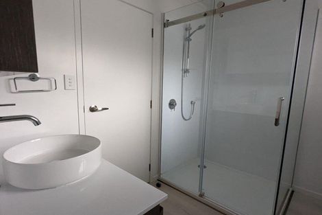 Photo of property in 6a Beach Road, Orewa, 0931