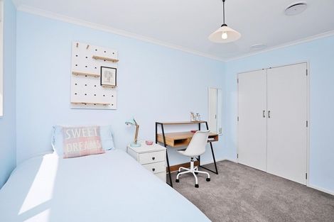 Photo of property in 132 Gimblett Place, Waikiwi, Invercargill, 9810