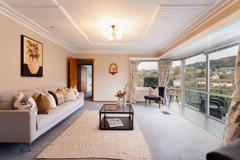 Photo of property in 8 Jason Street, Helensburgh, Dunedin, 9010