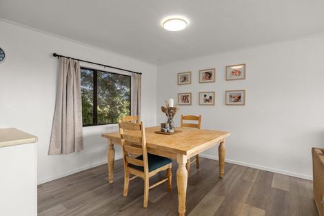 Photo of property in 13 Tui Grove, Paihia, 0200