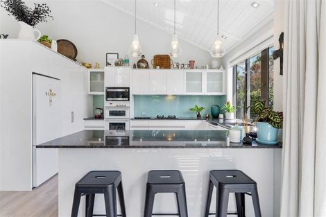 Photo of property in 7 Ian Place, Waihi Beach, 3611