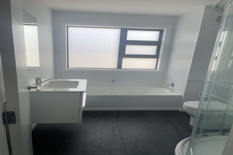 Photo of property in 128b Randwick Road, Moera, Lower Hutt, 5010