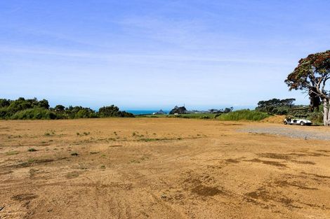 Photo of property in 29 Washer Road, Omata, New Plymouth, 4374