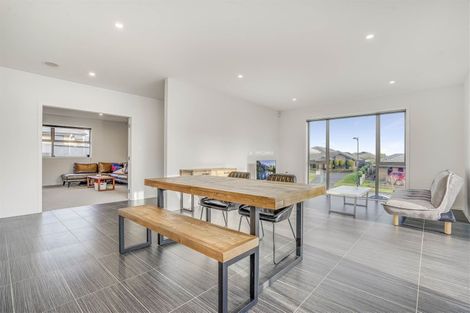 Photo of property in 13 Vantage Place, Flagstaff, Hamilton, 3210