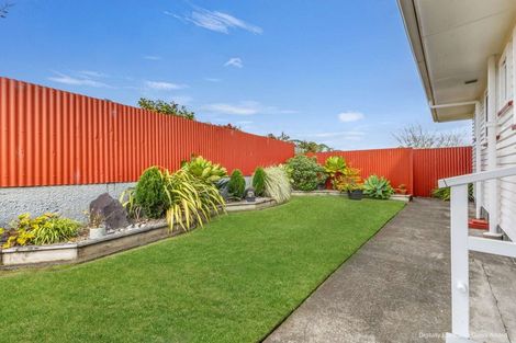 Photo of property in 193 Omata Road, Blagdon, New Plymouth, 4310