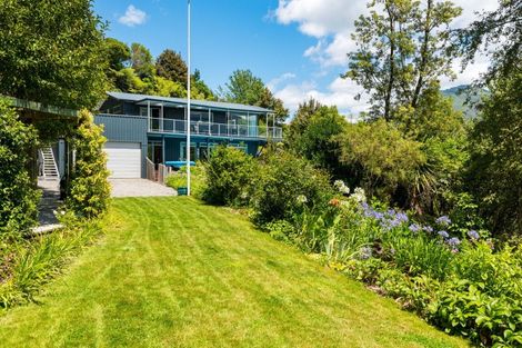 Photo of property in 251 Queen Charlotte Drive, Havelock, Picton, 7281