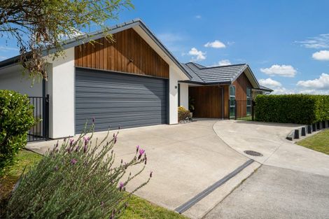 Photo of property in 10 Clifford Close, Leamington, Cambridge, 3432