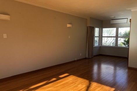 Photo of property in 2/11 Onepoto Road, Hauraki, Auckland, 0622