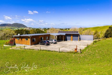 Photo of property in 32 Nikau Lane, Maungaturoto, 0520