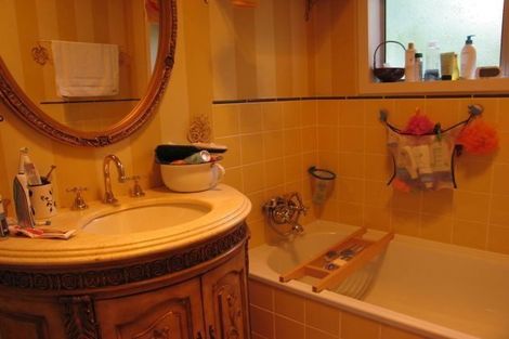 Photo of property in 231 Springfield Road, St Albans, Christchurch, 8014