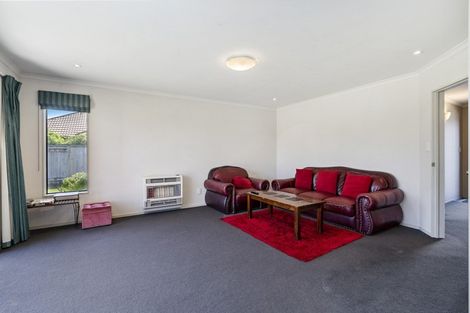 Photo of property in 21 Brooklyn Heights Drive, Kelvin Grove, Palmerston North, 4414