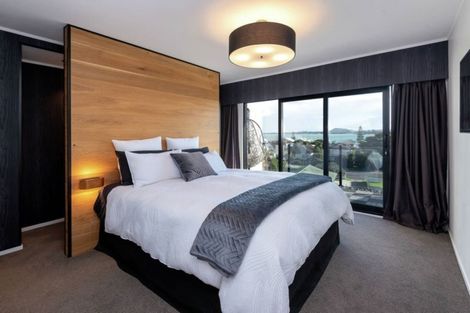 Photo of property in 64a Hattaway Avenue, Bucklands Beach, Auckland, 2012