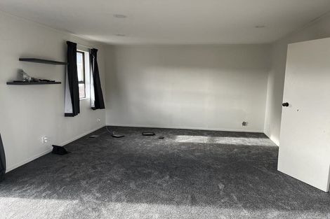 Photo of property in 94 Leeward Drive, Whitby, Porirua, 5024