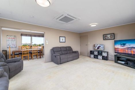 Photo of property in 11 Burnett Street, Oceanview, Timaru, 7910