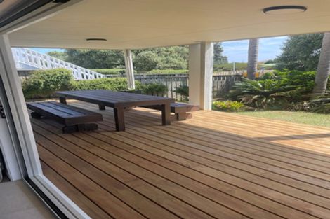 Photo of property in 1163 Papamoa Beach Road, Papamoa Beach, Papamoa, 3118