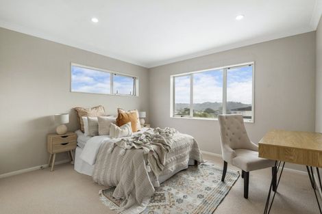 Photo of property in 42 Laurel Oak Drive, Schnapper Rock, Auckland, 0632