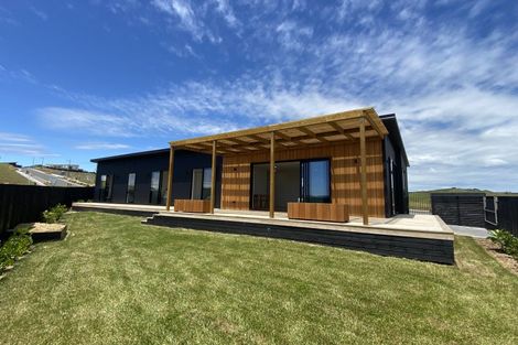 Photo of property in 79 Omahina Street, Raglan, 3225