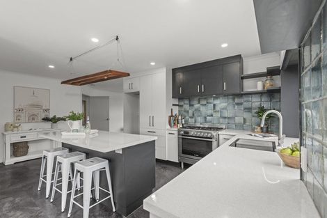 Photo of property in 7 Strachan Way, Highbury, Palmerston North, 4412