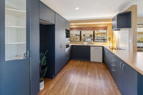 Photo of property in 16 Alba Place, Cambridge, 3434