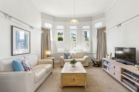 Photo of property in 7 High Street, Devonport, Auckland, 0624