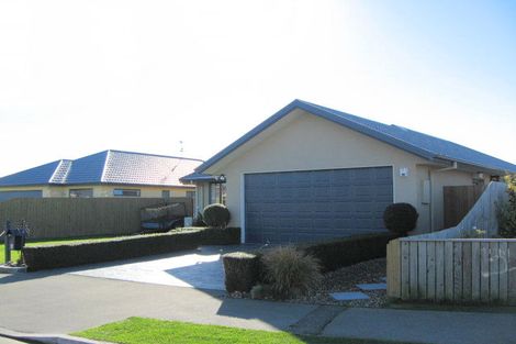 Photo of property in 37 Shenley Drive, Belfast, Christchurch, 8051