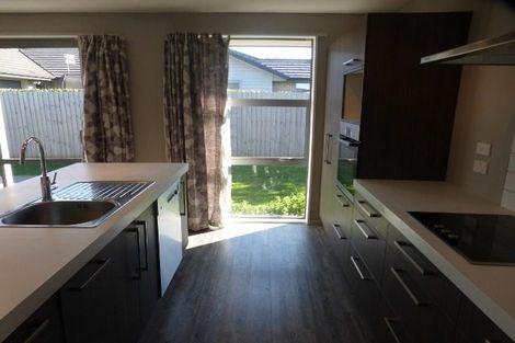 Photo of property in 92 Beaumont Drive, Rolleston, 7614