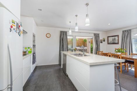 Photo of property in 16 Leeward Drive, Whitianga, 3510