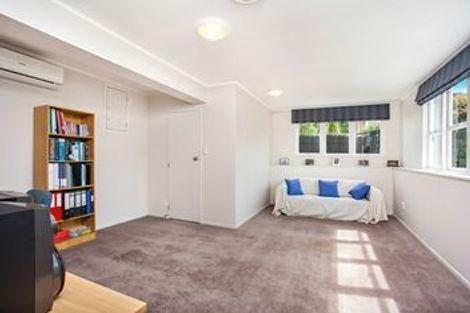 Photo of property in 48 Queenstown Road, Onehunga, Auckland, 1061