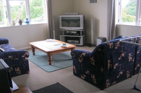 Photo of property in 4 Gemini Place, Beach Haven, Auckland, 0626