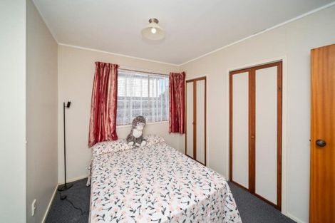 Photo of property in 5 Union Street, Merrilands, New Plymouth, 4312