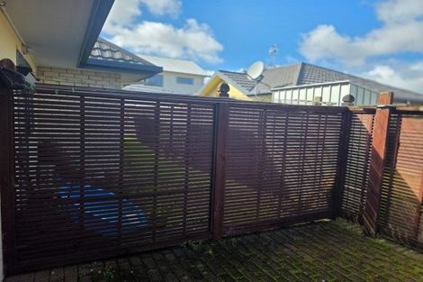 Photo of property in 3/66 Kawaha Point Road, Kawaha Point, Rotorua, 3010