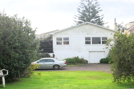 Photo of property in 153 Oceanbeach Road, Mount Maunganui, 3116