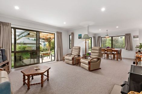 Photo of property in 86a Margaret Drive, Omokoroa, 3114