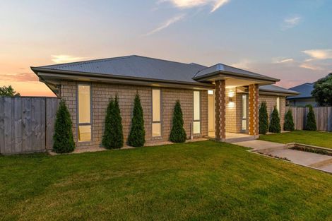 Photo of property in 48 Tutaipatu Avenue, Pegasus, 7612