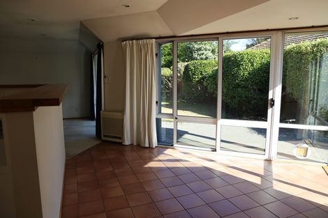 Photo of property in 255 Avonhead Road, Avonhead, Christchurch, 8042