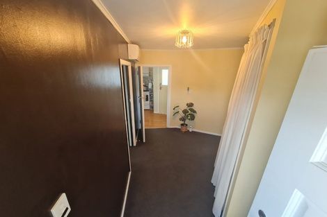 Photo of property in 261 Wellington Road, Wainuiomata, Lower Hutt, 5014