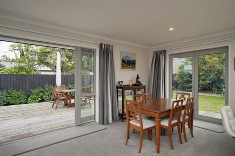 Photo of property in 2/27 Ngaio Street, Saint Martins, Christchurch, 8022